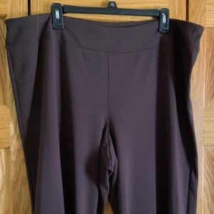Fashion Bug Size 1X Brown stretch pants. VGC